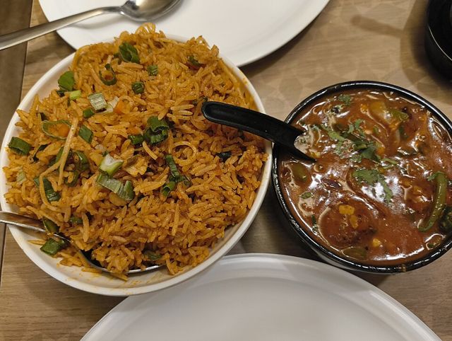 Veg Schezwan Fried Rice